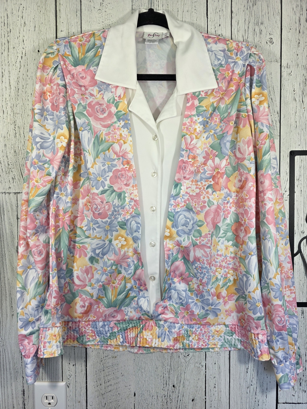 Vintage Tan Jay Floral Blouson Top Pastel Button Front Size S